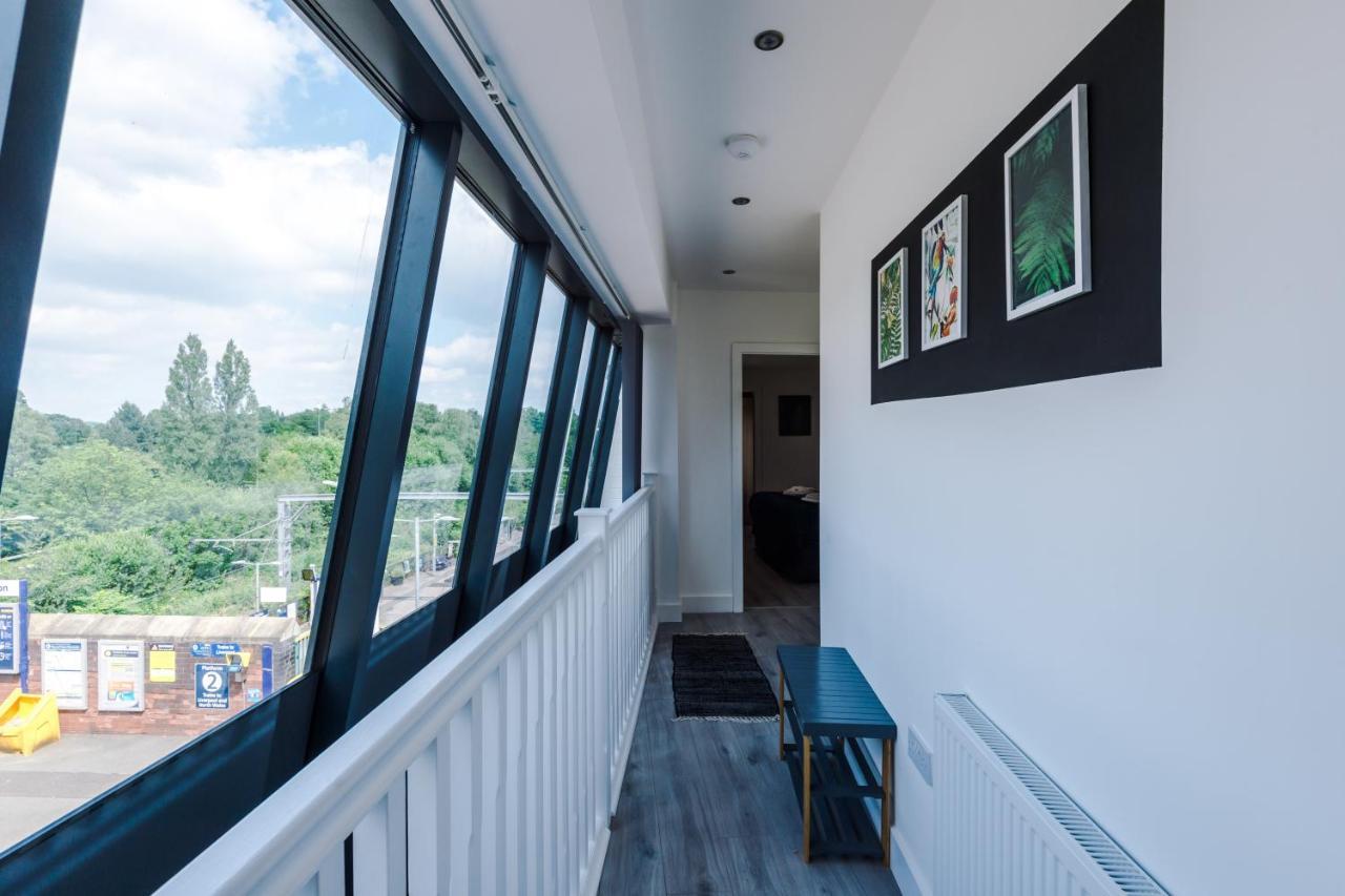 Rest & Recharge At The Station Apartments Manchester Exterior foto